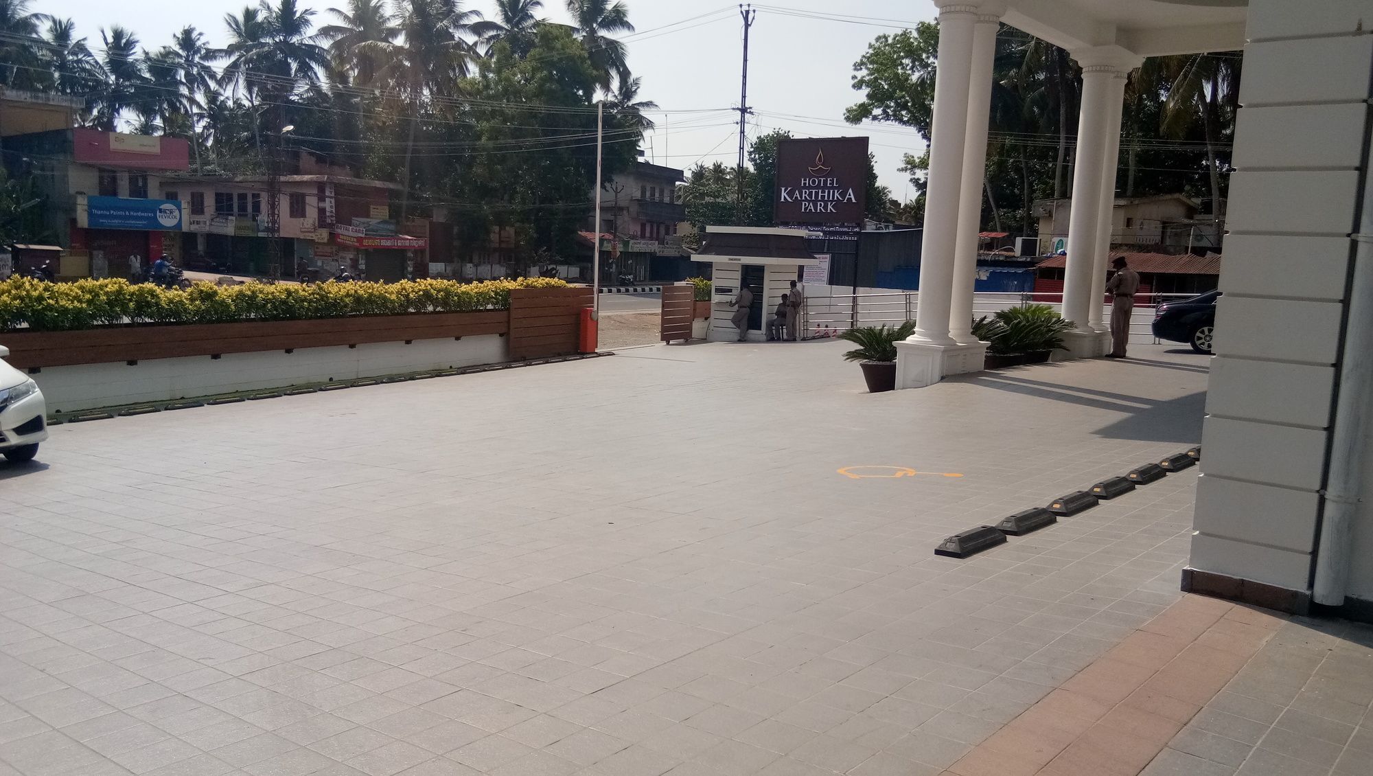 Hotel Karthika Park Kazhakuttam Dış mekan fotoğraf